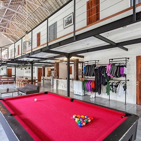 Takeoff Surf Camp & Hotel チャングー エクステリア 写真
